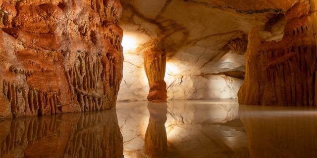 La Grotte Cosquer à Marseille : une reconstitution béton